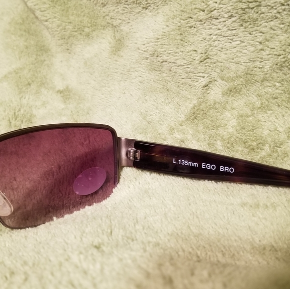 Designer Sunglasses - Picture 3 of 3